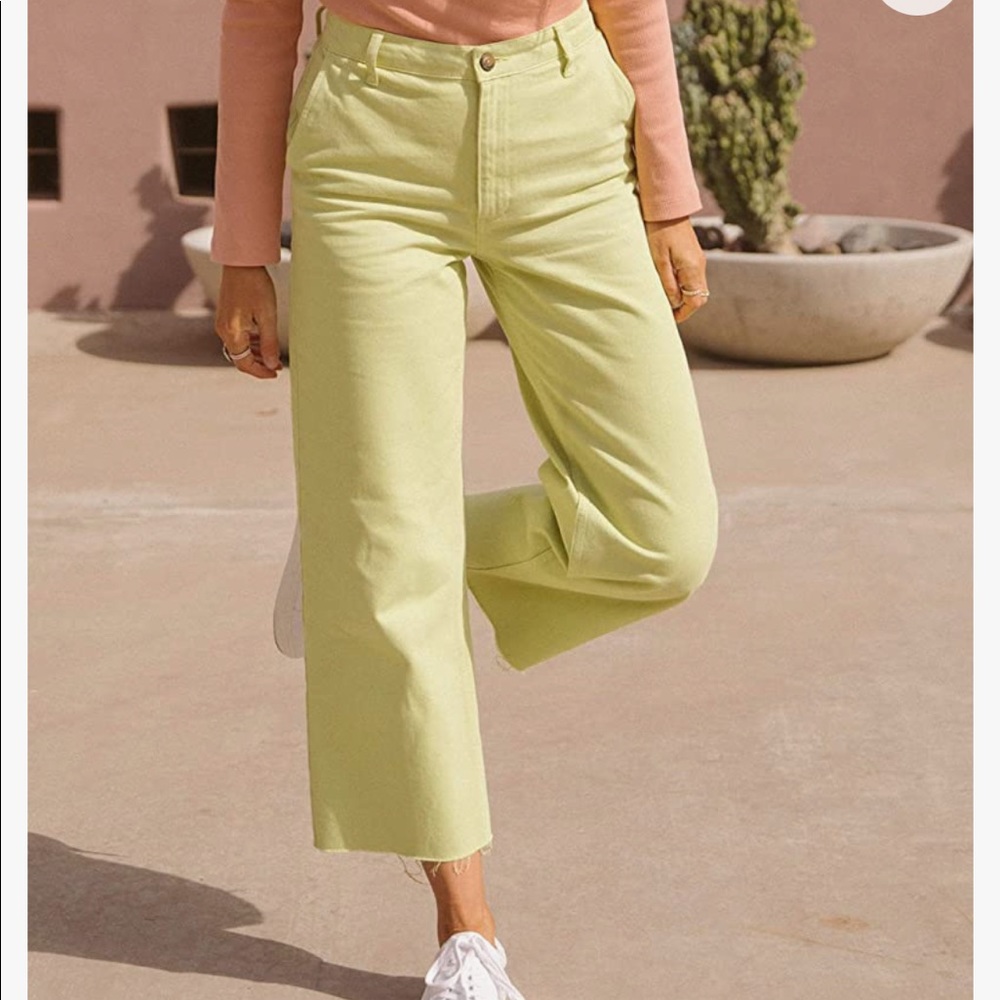 The Drop x Amber Fillerup - Green Crop Flare Jeans, size M